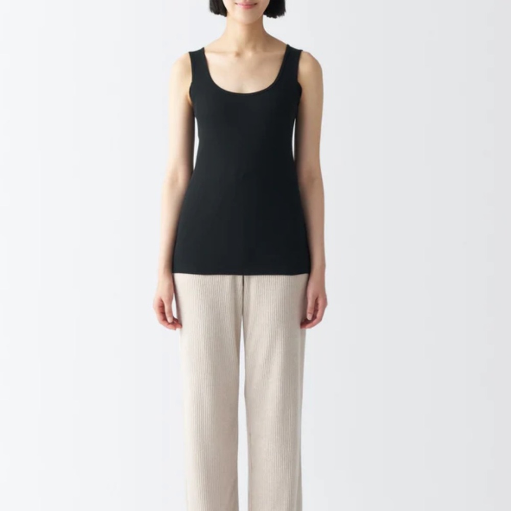 MUJI basic black scoop neck tank